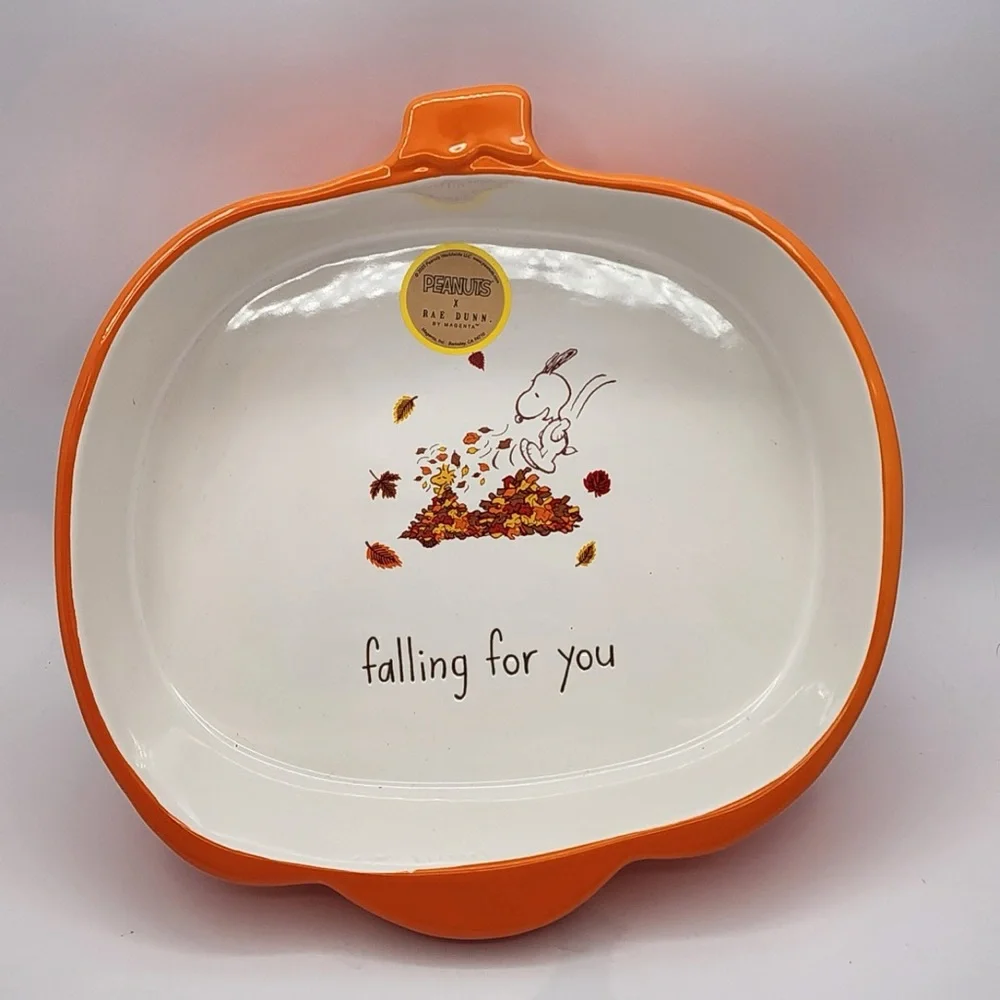Rae Dunn Peanuts pumpkin shaped Falling for You baking dish -NEW!  BELOW RETAIL!